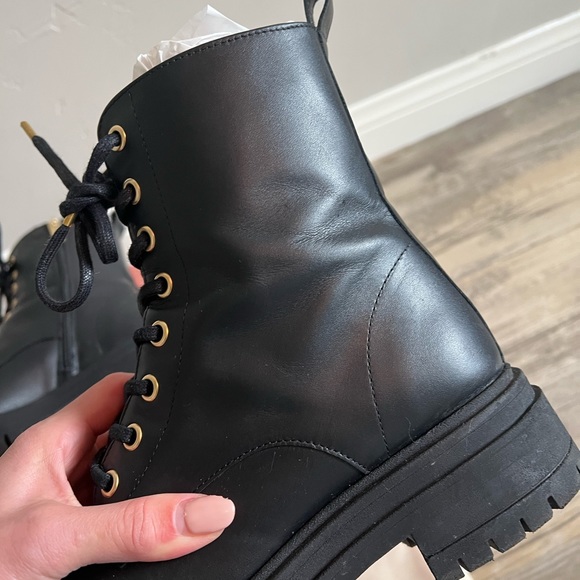 Bobbies Paris Combat Boots 37 (size 7.5/8) - Picture 9 of 13